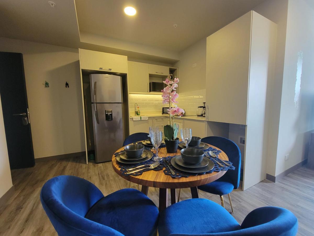 Cosmopolitan APT 1407, 5 Star Facilities, 15m SJO Airport, Parking, Pool, Gym San Jose  Bagian luar foto